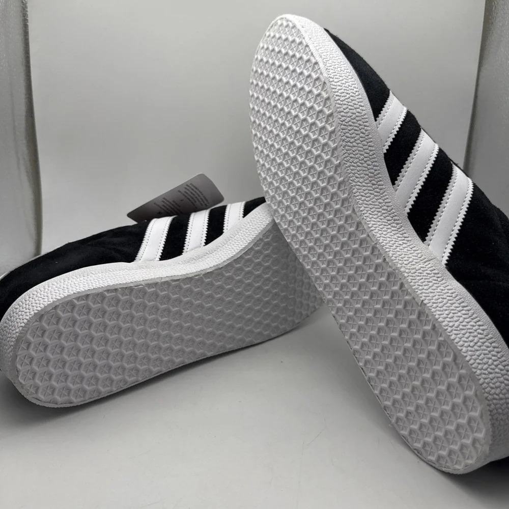 ADIDAS Originals Classic Gazelle Core Black Cloud White Gold‎ BB5476 Men 10 NWB